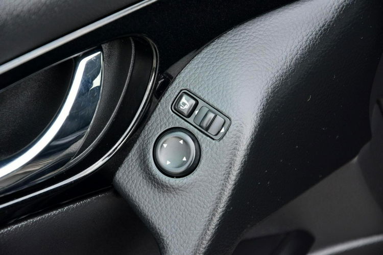 Qashqai 1.6dCi(130KM) Ledy Duża Navi Kamera 2xParktronic Alu 17"ASO Nissan zdjęcie 28
