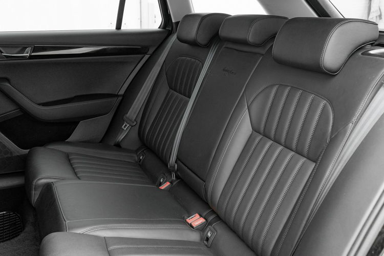 Skoda Superb GD405TT#2.0 TDI 4x4 L&K DSG Podgrz. I wentyl. f. Salon PL VAT 23% zdjęcie 31