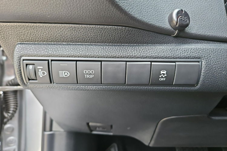 Toyota Corolla 1.8 HSD 140KM COMFORT TECH, salon Polska zdjęcie 19