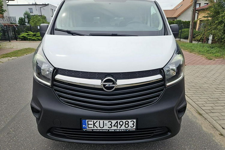 Opel Vivaro L1H1 pack klim zdjęcie 17