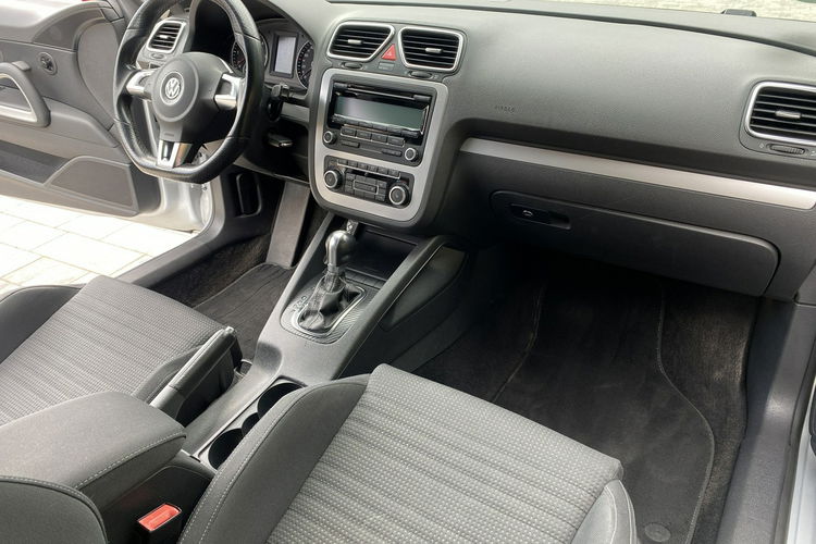 Volkswagen Scirocco 100% bezwypadkowy Bardzo zadbany - oryginalny przebieg zdjęcie 9