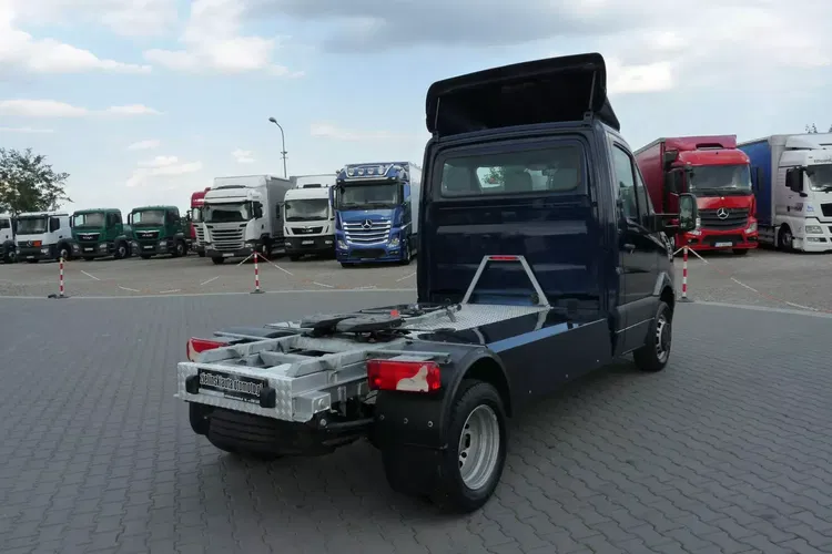 Volkswagen CRAFTER 2, 5L / CIĄGNIK SIODŁOWY / zdjęcie 6
