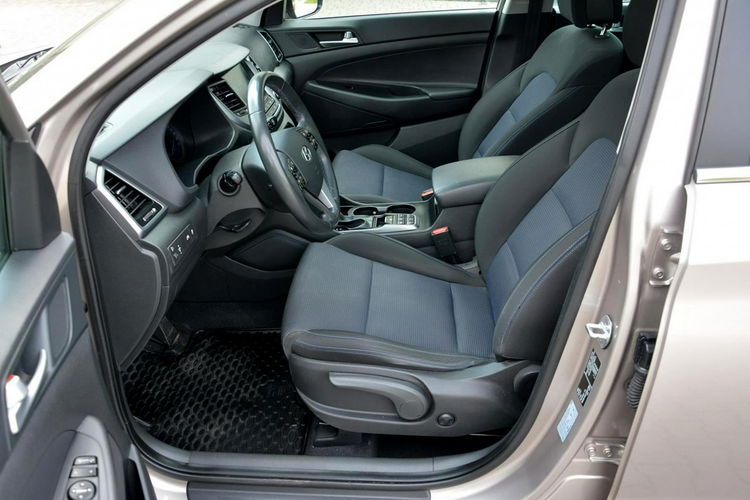 Hyundai Tucson 1.7CRD-I(141KM) Automat Panorama Ledy Duża Navi Kamera Klimatronic zdjęcie 15