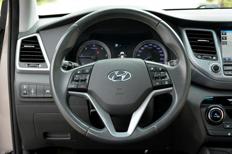 Hyundai Tucson 1.7CRD-I(141KM) Automat Panorama Ledy Duża Navi Kamera Klimatronic zdjęcie 26