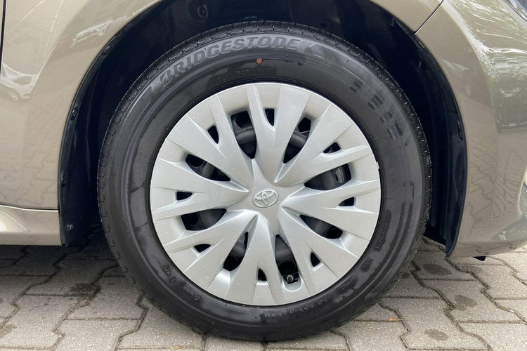 Yaris Toyota Yaris 1.5HSD COMFORT mały przebieg, fv23%, salon PL, kamera zdjęcie 20