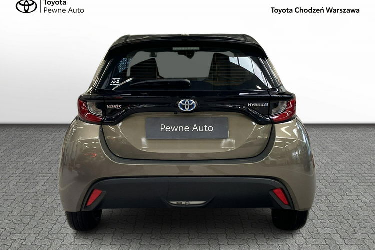 Yaris Toyota Yaris 1.5HSD COMFORT mały przebieg, fv23%, salon PL, kamera zdjęcie 5