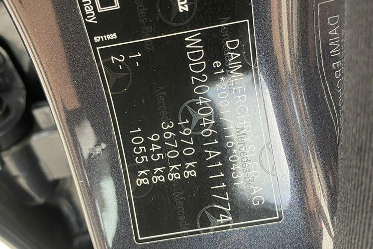 Mercedes C 180 Bardzo zadbana - 100% oryginalny przebieg.NOWY ROZRZĄD zdjęcie 26