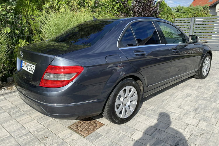 Mercedes C 180 Bardzo zadbana - 100% oryginalny przebieg.NOWY ROZRZĄD zdjęcie 33