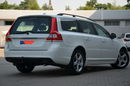 Volvo V70 Białe Zarejestrowane 2.4D5 185KM AWD Lift Serwis Skóra Parktronik zdjęcie 11