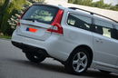 Volvo V70 Białe Zarejestrowane 2.4D5 185KM AWD Lift Serwis Skóra Parktronik zdjęcie 13