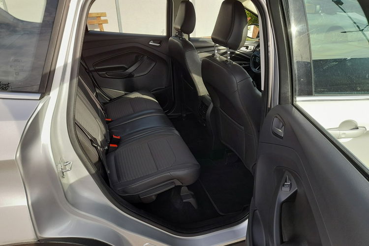 Ford Kuga 2017 r. Automat, wspomaganie parkowania zdjęcie 13