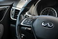 samochód osobowy Infiniti zdjęcie 16
