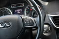 samochód osobowy Infiniti zdjęcie 17