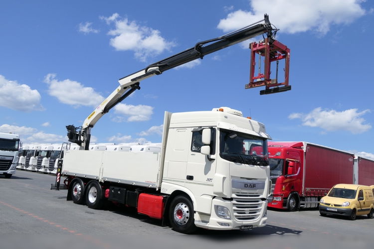 DAF XF 460 / 6X2 / SKRZYNIOWY - 6, 5 M + HDS PALFINGER PK 18001 / SIODEŁKO / CHWYTAK / OŚ SKRĘTNA I PODNOSZONA / zdjęcie 2