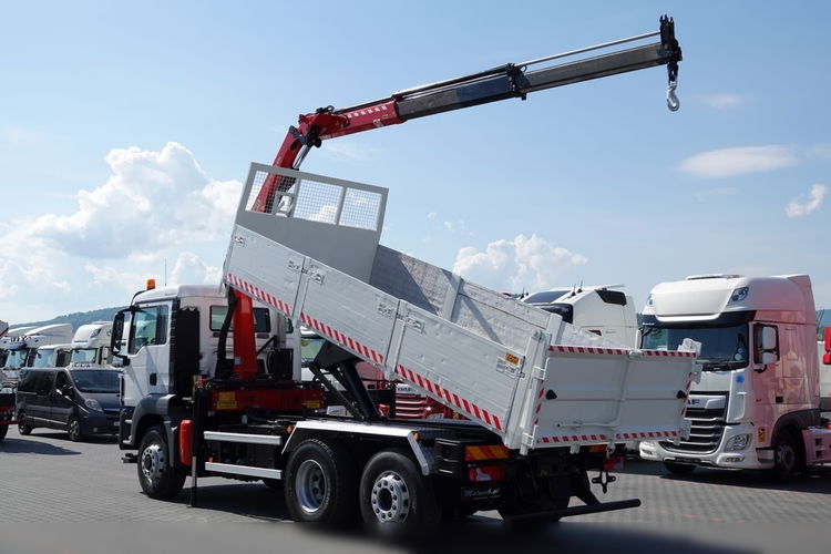 MAN TGS 26.440 / 6X4 / 6x2 / 4x4 / WYWROTKA TYLNOZSYPOWA 5.6 M + HDS PALFINGER 12001 / OŚ PODNOSZONA SKRĘTNA /UAL / zdjęcie 5