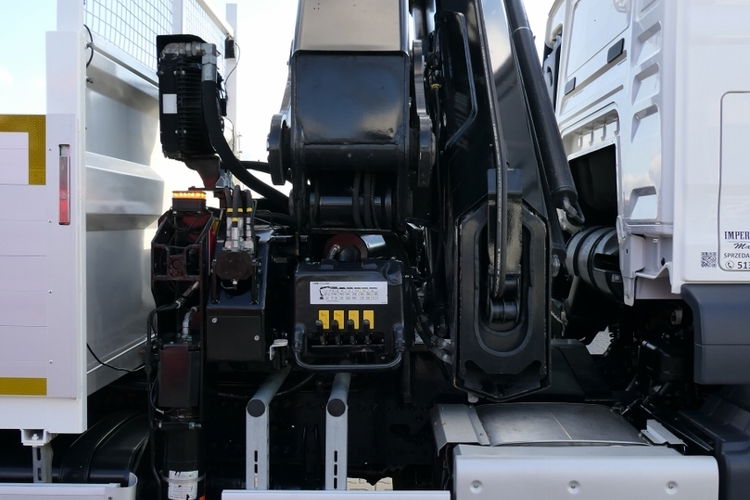 MAN TGS 26.400 / 6x2 / SKRZYNIOWY- 6.8 m + HDS HIAB 477 wysów: 15, 5 m / EURO 6 / OŚ PODNOSZONA / HDS ZA KABINĄ / STEROWANIE RADIOWE zdjęcie 12