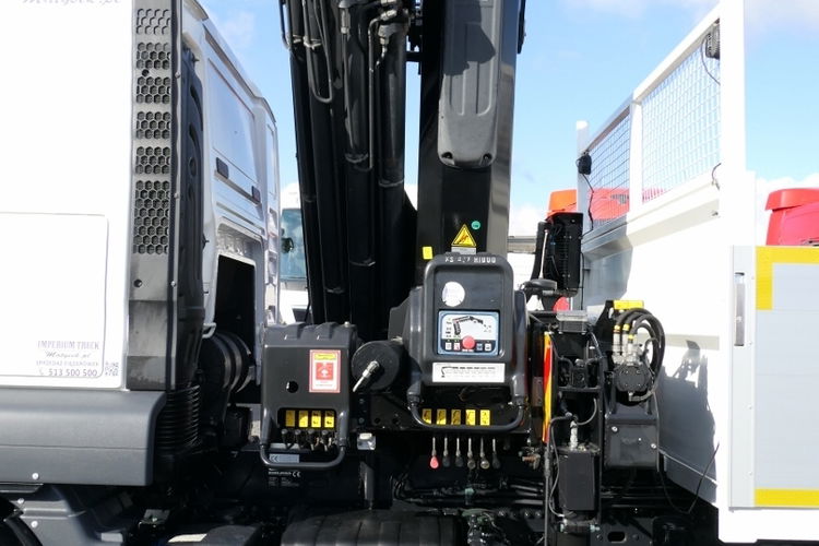 MAN TGS 26.400 / 6x2 / SKRZYNIOWY- 6.8 m + HDS HIAB 477 wysów: 15, 5 m / EURO 6 / OŚ PODNOSZONA / HDS ZA KABINĄ / STEROWANIE RADIOWE zdjęcie 14