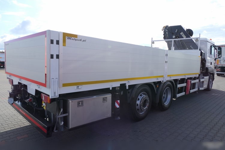 MAN TGS 26.400 / 6x2 / SKRZYNIOWY- 6.8 m + HDS HIAB 477 wysów: 15, 5 m / EURO 6 / OŚ PODNOSZONA / HDS ZA KABINĄ / STEROWANIE RADIOWE zdjęcie 22