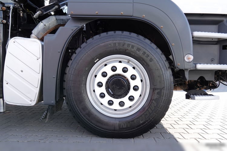 MAN TGS 18.400 / 4x4 / WYWROTKA - 4.7 M + HDS HIAB 111 wysów : 7.4 m / UAL / PALETOWY / STEROWANIE RADIOWE zdjęcie 24