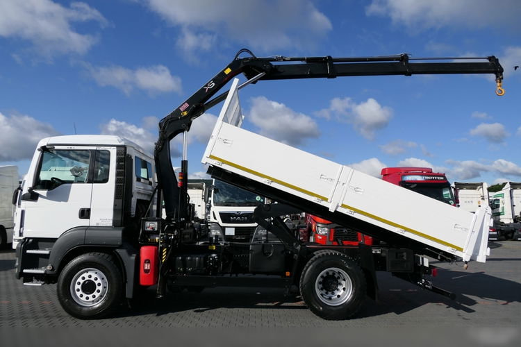MAN TGS 18.400 / 4x4 / WYWROTKA - 4.7 M + HDS HIAB 111 wysów : 7.4 m / UAL / PALETOWY / STEROWANIE RADIOWE zdjęcie 2