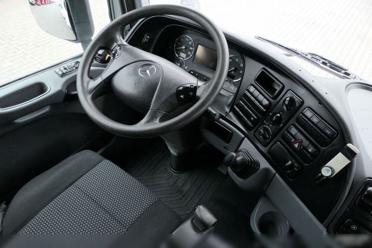 Mercedes ACTROS 3241 / POMPOGRUSZKA / BETONIARKA + POMPA SERMAC 24 M - 3Z24 / EURO 5 / STEROWANIE RADIOWE zdjęcie 40