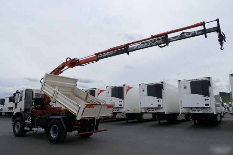 Iveco EUROCARGO 150E25 / 4X4 / WYWROTKA + HDS TEREX 120.2 E / DO ENERGETYKI / STEROWANIE RADIOWE / 67 TYS KM PRZEBIEGU zdjęcie 4