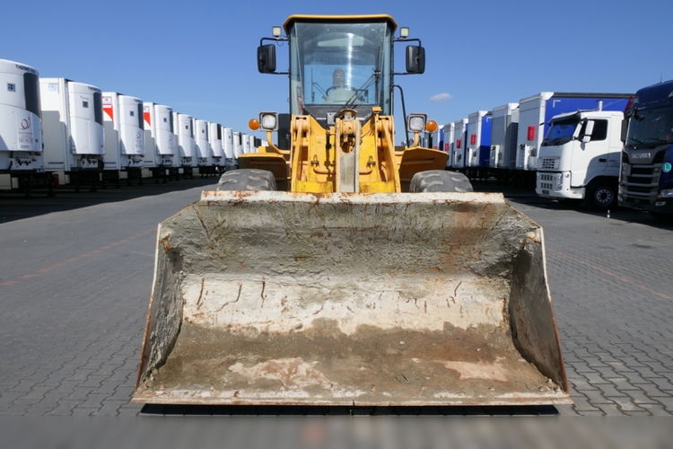 Hyundai HL770-7 / ŁADOWARKA KOŁOWA / SILNIK CUMMINS / CENTRALNE SMAROWANIE / KLIMATYZACJA / SPROWADZONA zdjęcie 24