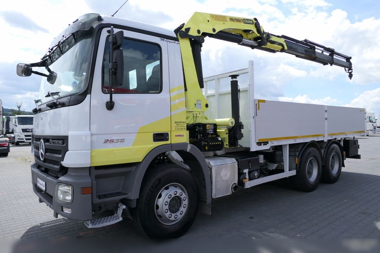 Mercedes ACTROS 26.360 / 6x4 / HDS ZA KABINĄ PALFINGER 20002 -wysów: 10.3 m / SKRZYNIOWY - 6.25m / STEROWANIE RADIOWE / ROTATOR / EPS+SPRZĘGŁO  zdjęcie 3