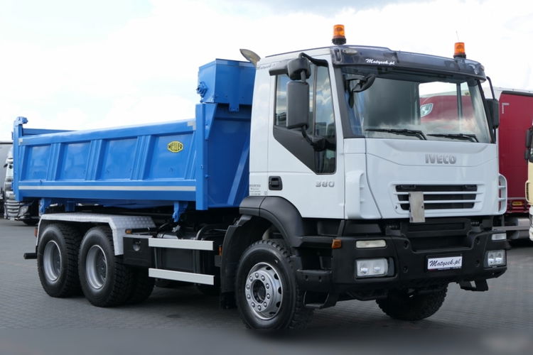 Iveco TRAKKER 380 / 6x4 / WYWROTKA MEILLER KIPPER / HYDROBURTA / BORDMATIC / OPONY 100 % / ŁADOWNOŚĆ : 14 TON zdjęcie 23