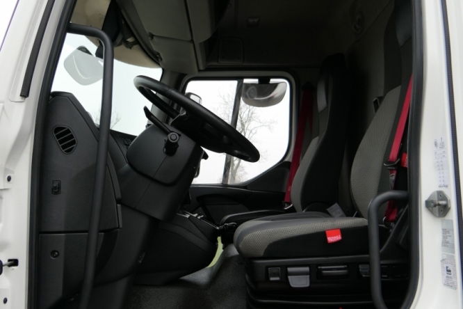 Renault D 16 250 / CHŁODNIA - 6.8 M / MULTITEMPERATURA / CARRIER SUPRA 850 MT / 16 EP / EURO 6 / zdjęcie 33