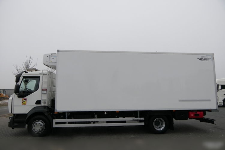 Renault D 16 250 / CHŁODNIA - 6.8 M / MULTITEMPERATURA / CARRIER SUPRA 850 MT / 16 EP / EURO 6 / zdjęcie 3