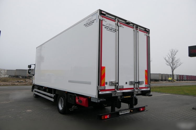 Renault D 16 250 / CHŁODNIA - 6.8 M / MULTITEMPERATURA / CARRIER SUPRA 850 MT / 16 EP / EURO 6 / zdjęcie 4
