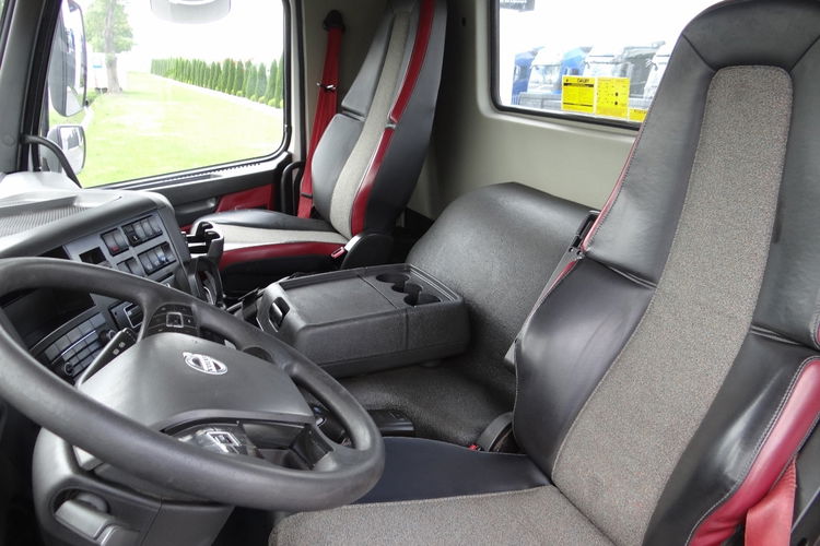Volvo FMX 450 / 6X2 / HAKOWIEC / DALBY XHM 3C20M / OŚ PODNOSZONA /EURO 6 / + PRZYCZEPA DO KONTENERÓW  zdjęcie 32