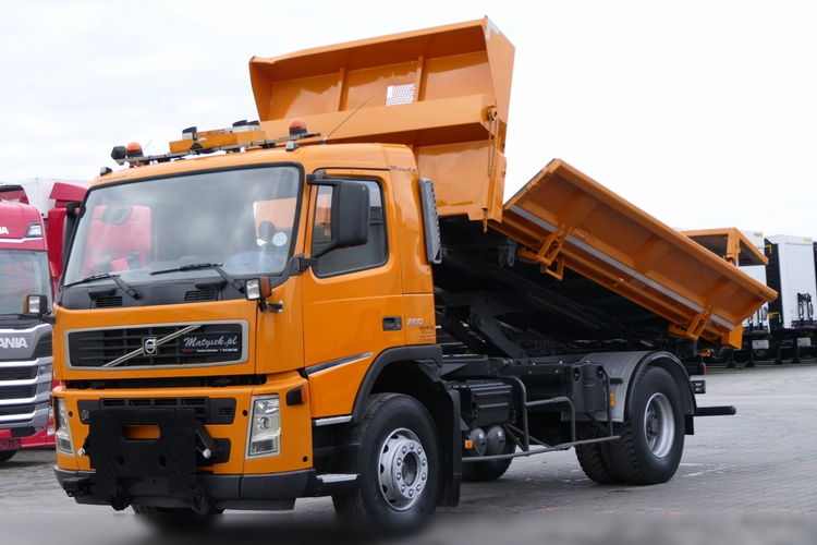 VOLVO FM 260 / 4X2 / 2 STR WYWROTKA / CZOŁOWNICA / HYDROBURTA / HYDROKLAPA / MANUAL / STARE TACHO / zdjęcie 1
