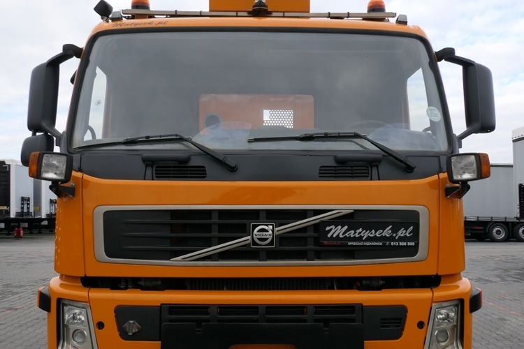 VOLVO FM 260 / 4X2 / 2 STR WYWROTKA / CZOŁOWNICA / HYDROBURTA / HYDROKLAPA / MANUAL / STARE TACHO / zdjęcie 34