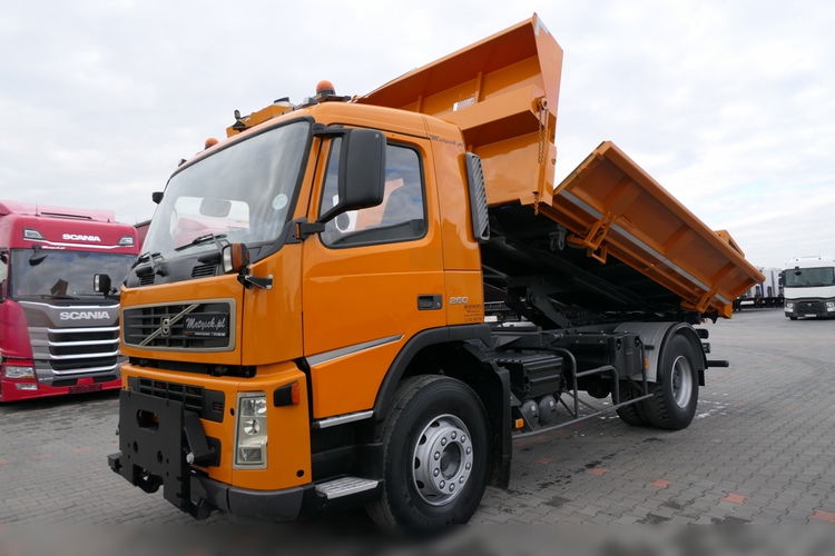 VOLVO FM 260 / 4X2 / 2 STR WYWROTKA / CZOŁOWNICA / HYDROBURTA / HYDROKLAPA / MANUAL / STARE TACHO / zdjęcie 3