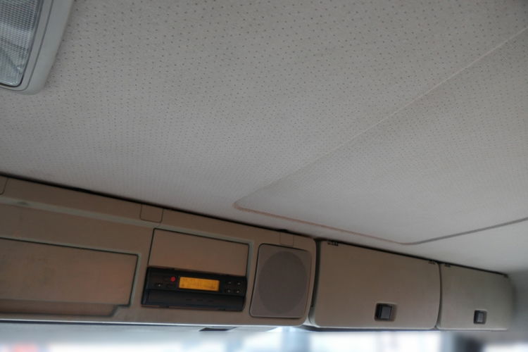 VOLVO FM 260 / 4X2 / 2 STR WYWROTKA / CZOŁOWNICA / HYDROBURTA / HYDROKLAPA / MANUAL / STARE TACHO / zdjęcie 44