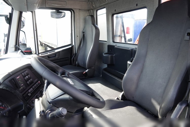 IVECO STRALIS  310 / 4x2 / SKRZYNIOWY- 7.1 M / HDS FASSI 110 - 7.9 M / MANUAL / EURO 6 zdjęcie 33