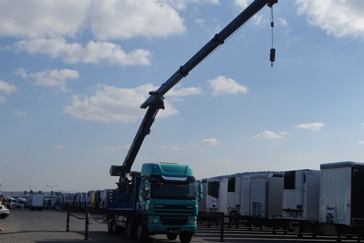 DAF CF 85.460 / 8X4 / PLATFORMA - 7.8 M + HDS MKG HMK 401 / DŹWIG / STEROWANIE RADIOWE / SIODEŁKO / MANUAL / Z NIEMIEC / zdjęcie 4