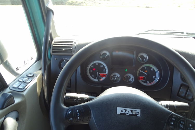 DAF CF 85.460 / 8X4 / PLATFORMA - 7.8 M + HDS MKG HMK 401 / DŹWIG / STEROWANIE RADIOWE / SIODEŁKO / MANUAL / Z NIEMIEC / zdjęcie 53