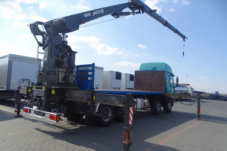 DAF CF 85.460 / 8X4 / PLATFORMA - 7.8 M + HDS MKG HMK 401 / DŹWIG / STEROWANIE RADIOWE / SIODEŁKO / MANUAL / Z NIEMIEC / zdjęcie 6
