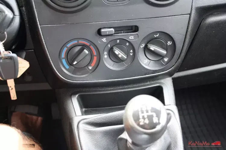 Fiat qubo zdjęcie 25