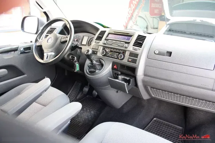 Volkswagen caravelle zdjęcie 2