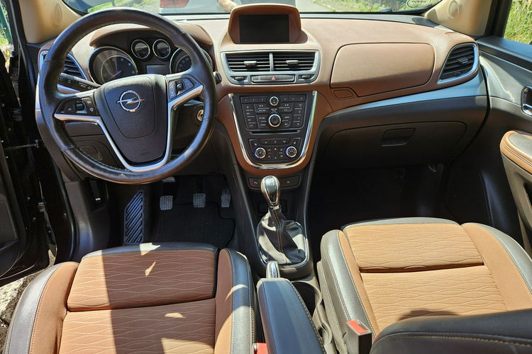 Opel Mokka 4x4 / Klima x 2/ Nawigacja / Kamera cofania / Podgrzewane fotele zdjęcie 12