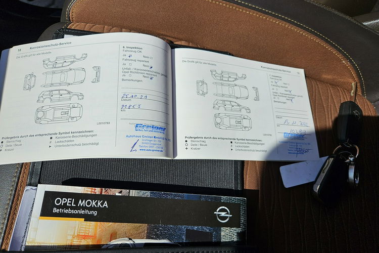 Opel Mokka 4x4 / Klima x 2/ Nawigacja / Kamera cofania / Podgrzewane fotele zdjęcie 22