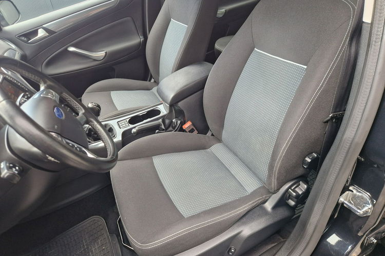 Ford Mondeo NAVI. Led. Grzana szyba -fotele zdjęcie 18