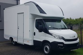 Iveco Daily KONTENER NISKOPODŁOGOWY 4.31x2.24x2.43 SKLEP KAMPER KLIMA FOODTRUCK