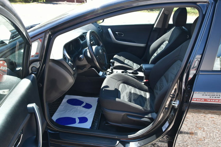 Kia Cee'd 1.4 BENZYNA 99KM 2013r. Klima LED TEMPOMAT Bluetooth zdjęcie 13