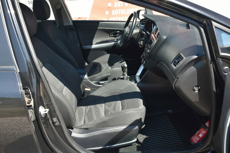 Kia Cee'd 1.4 BENZYNA 99KM 2013r. Klima LED TEMPOMAT Bluetooth zdjęcie 9