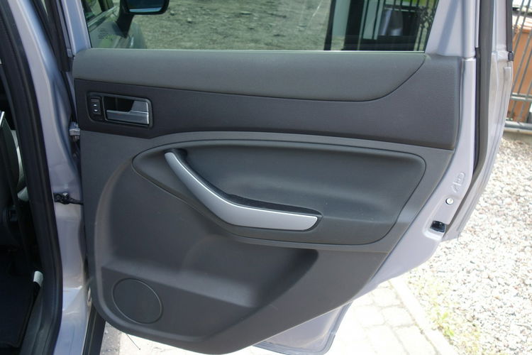 Kuga Ford Kuga 2012r 2.0 diesel 140km 5 lat w jednych rękach zadbana zdjęcie 14